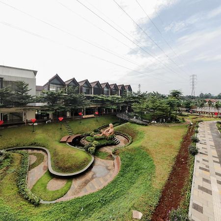 Stay G Royal Sentul Park By Grandhika Kedungmanggu Eksteriør bilde
